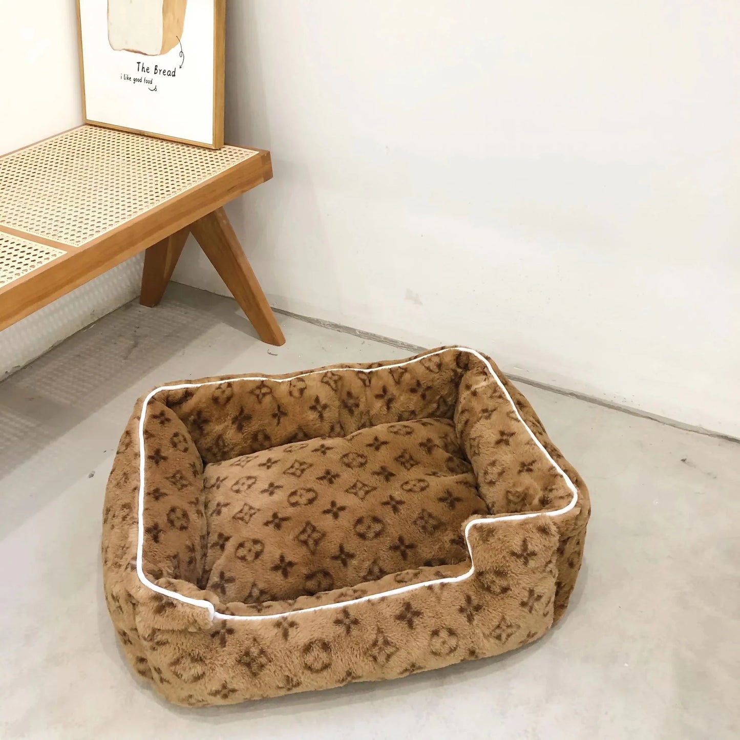 LORINA PAWTTON SOFT DOG BED