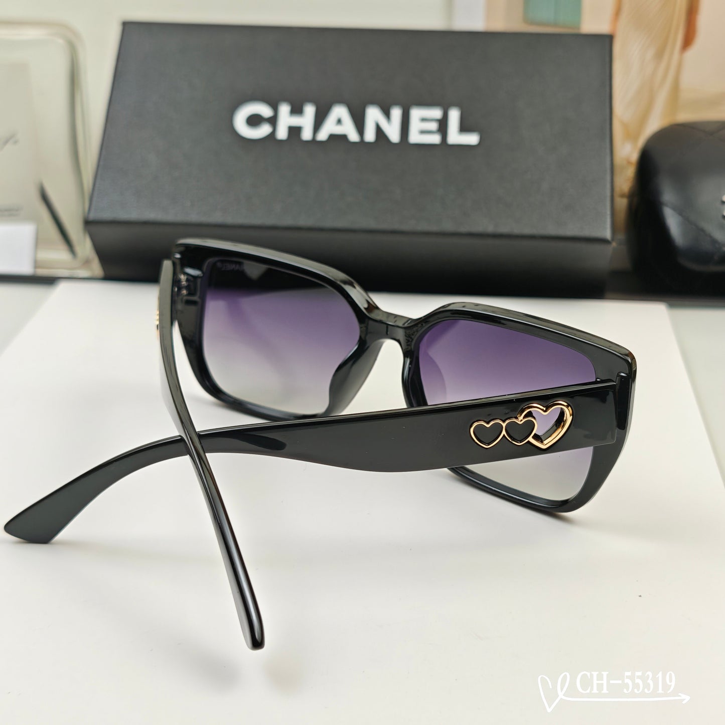 sunglasses