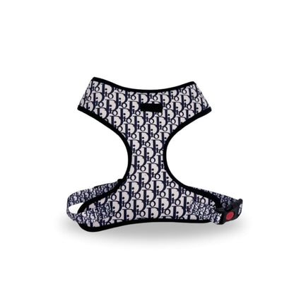 SUMA Walking Set (Collar, Harness, Leash, Bowtie, Bag)