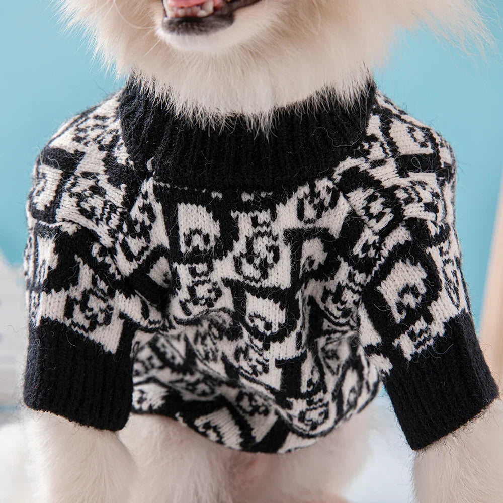 DOGIOR BLACK SWEATER