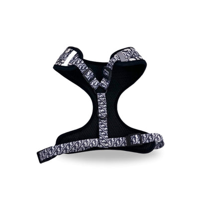 SUMA Walking Set (Collar, Harness, Leash, Bowtie, Bag)