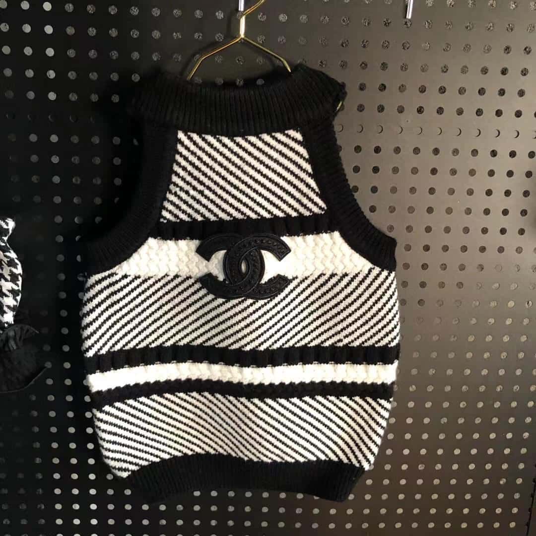 Inspired dog sweater w458#