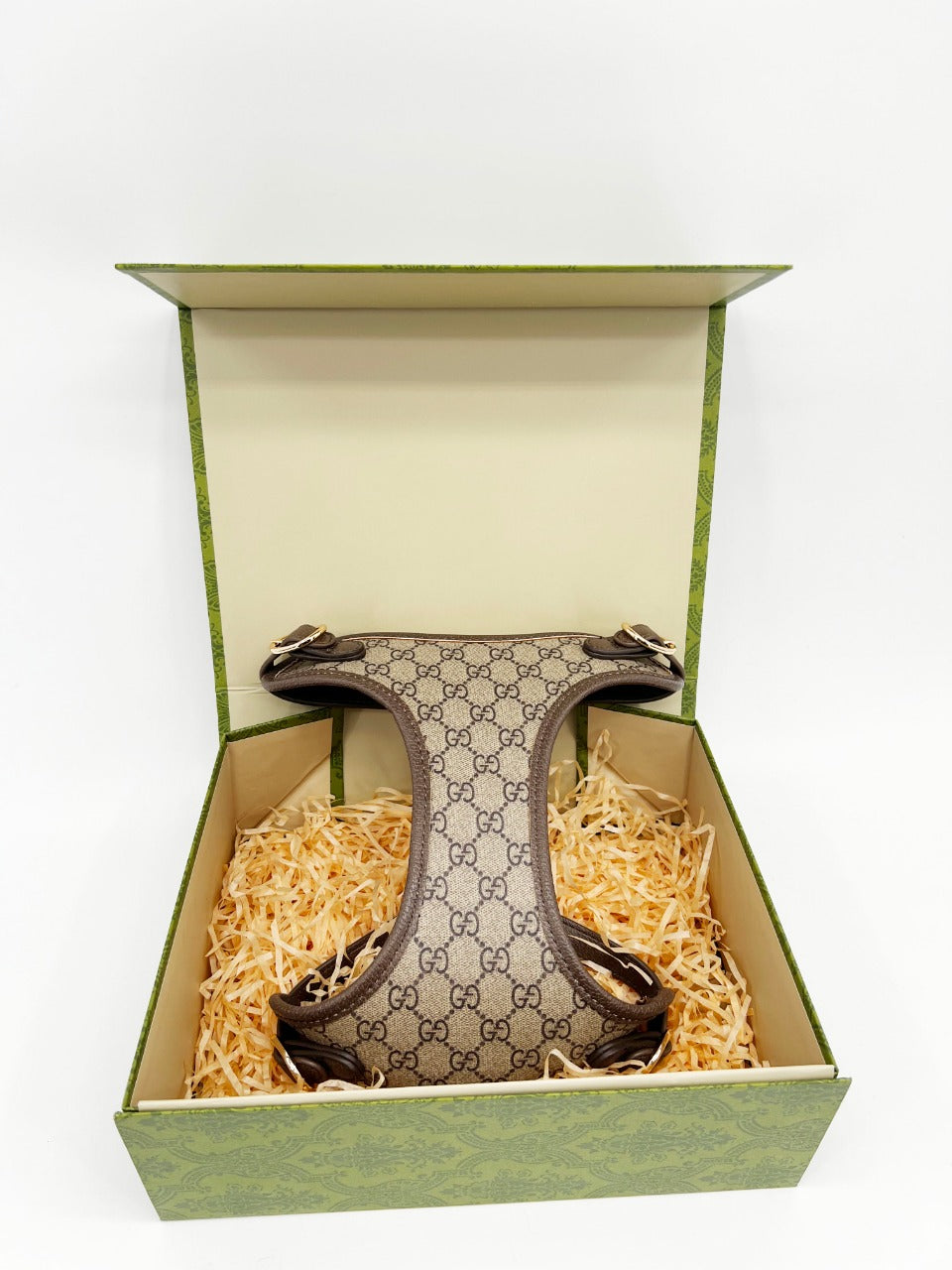 LUXURY LEATHER POOCHI HARNESS, COLLAR & LEAD