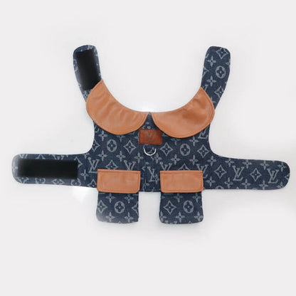 Classy dog coat with harness W605