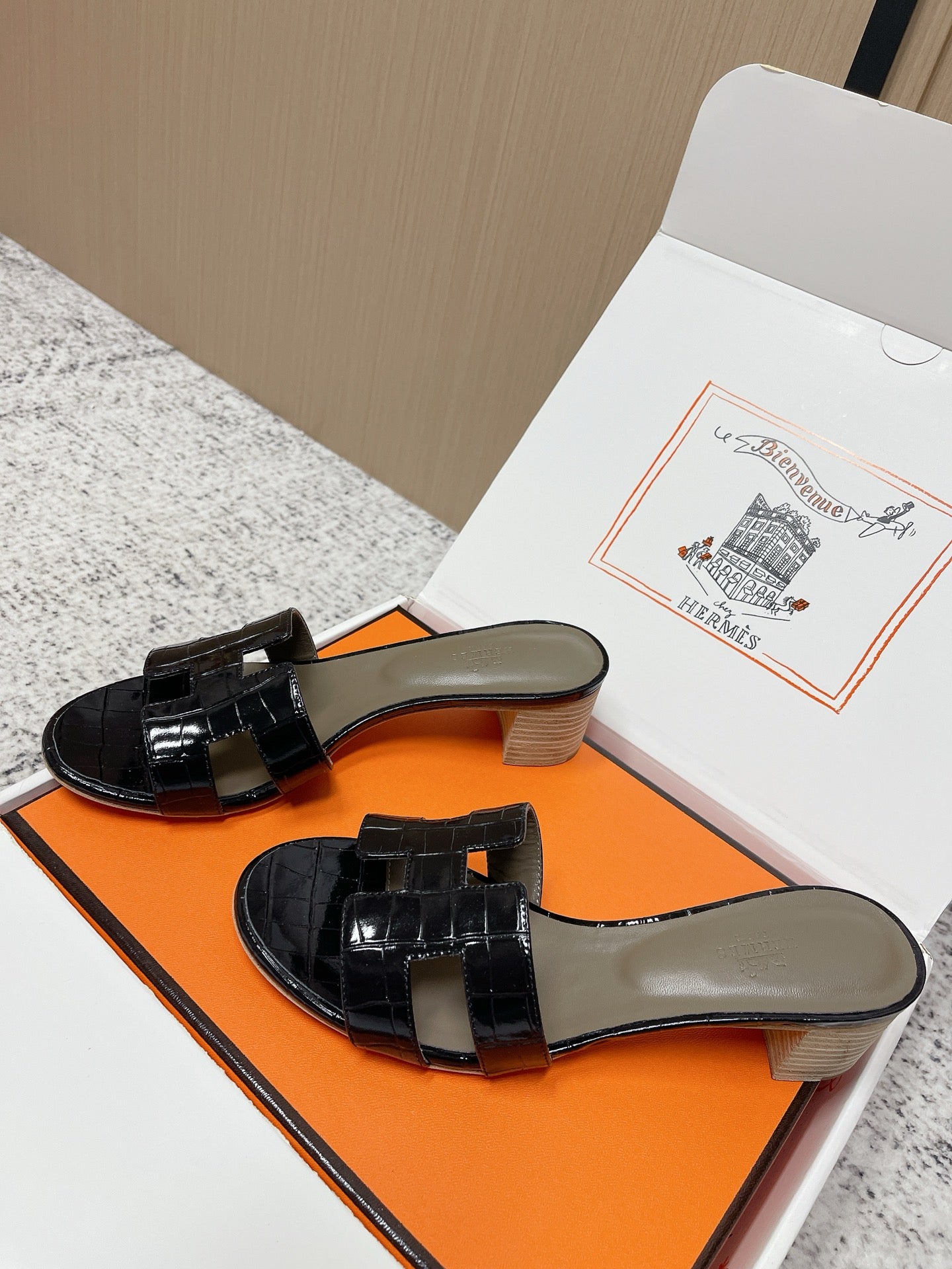 Summer Fashion Women's Shoes — H (Black)