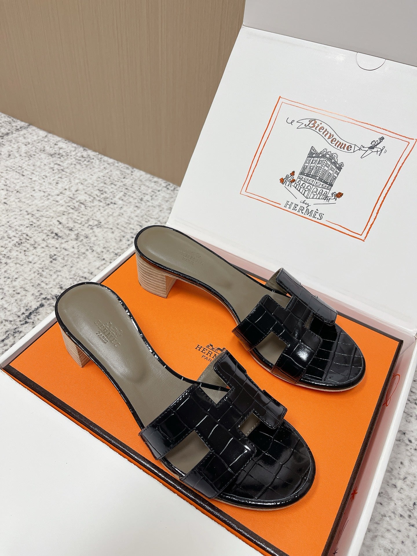 Summer Fashion Women's Shoes — H (Black)