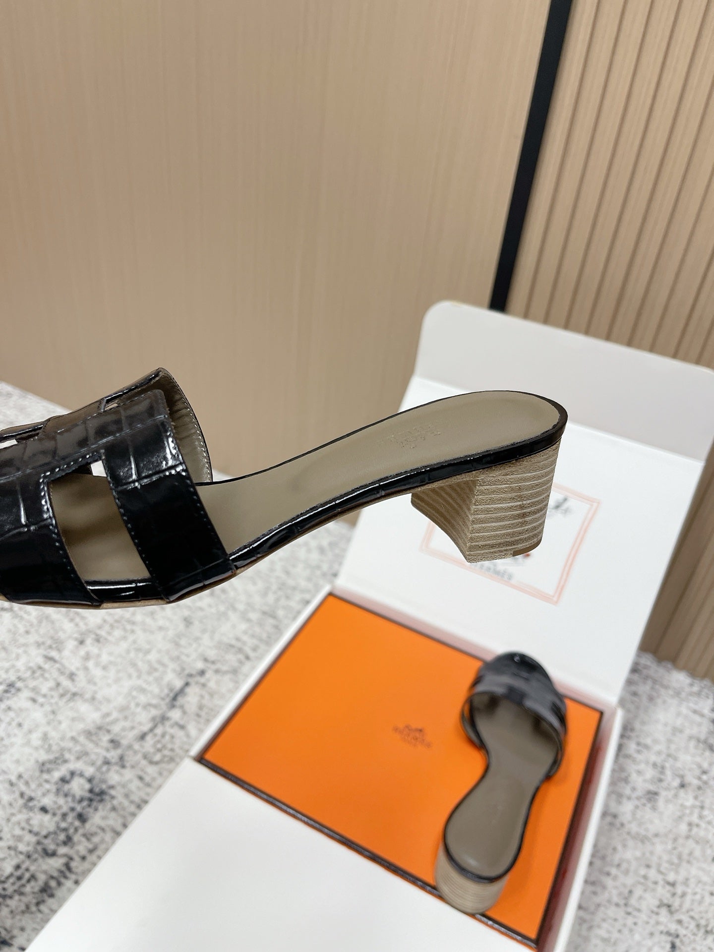 Summer Fashion Women's Shoes — H (Black)