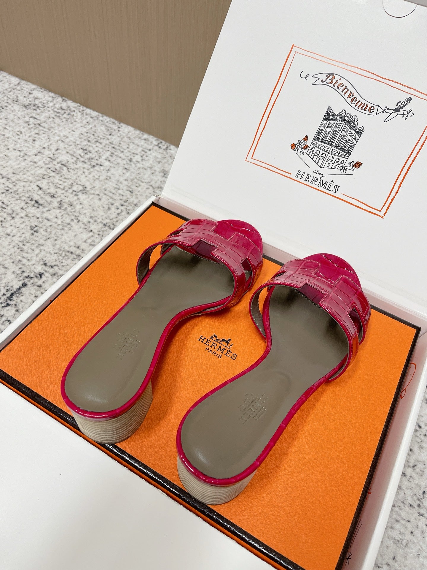 Summer Fashion Women's Shoes — H (Red)