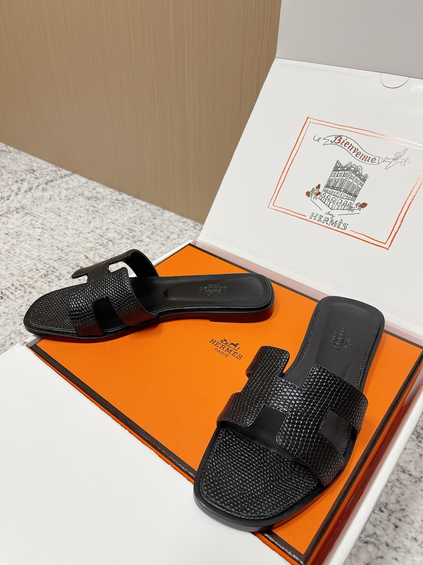 Summer Fashion Women's Shoes — H (Black)