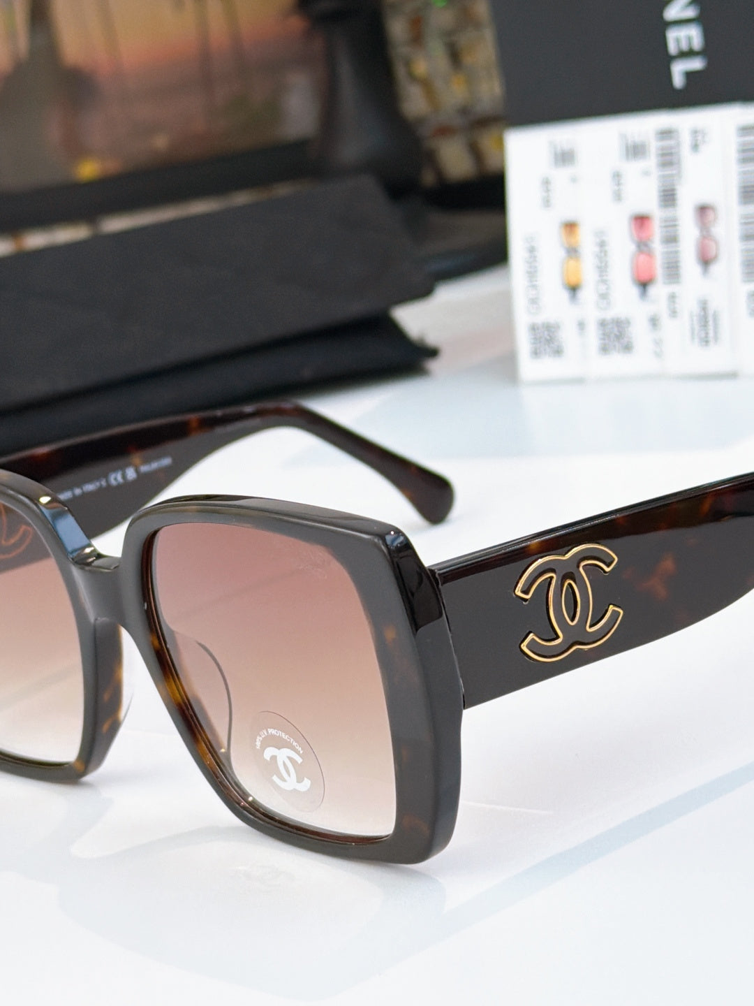 sunglasses