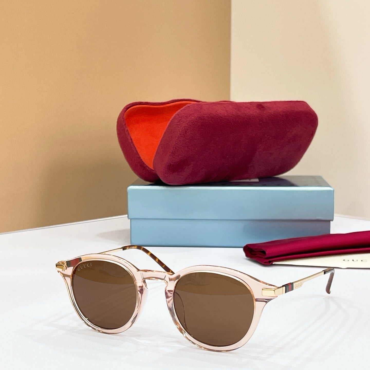 sunglasses