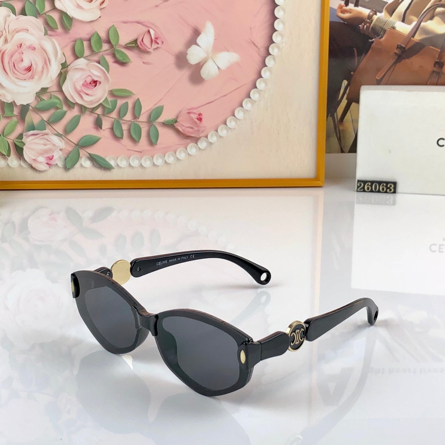sunglasses