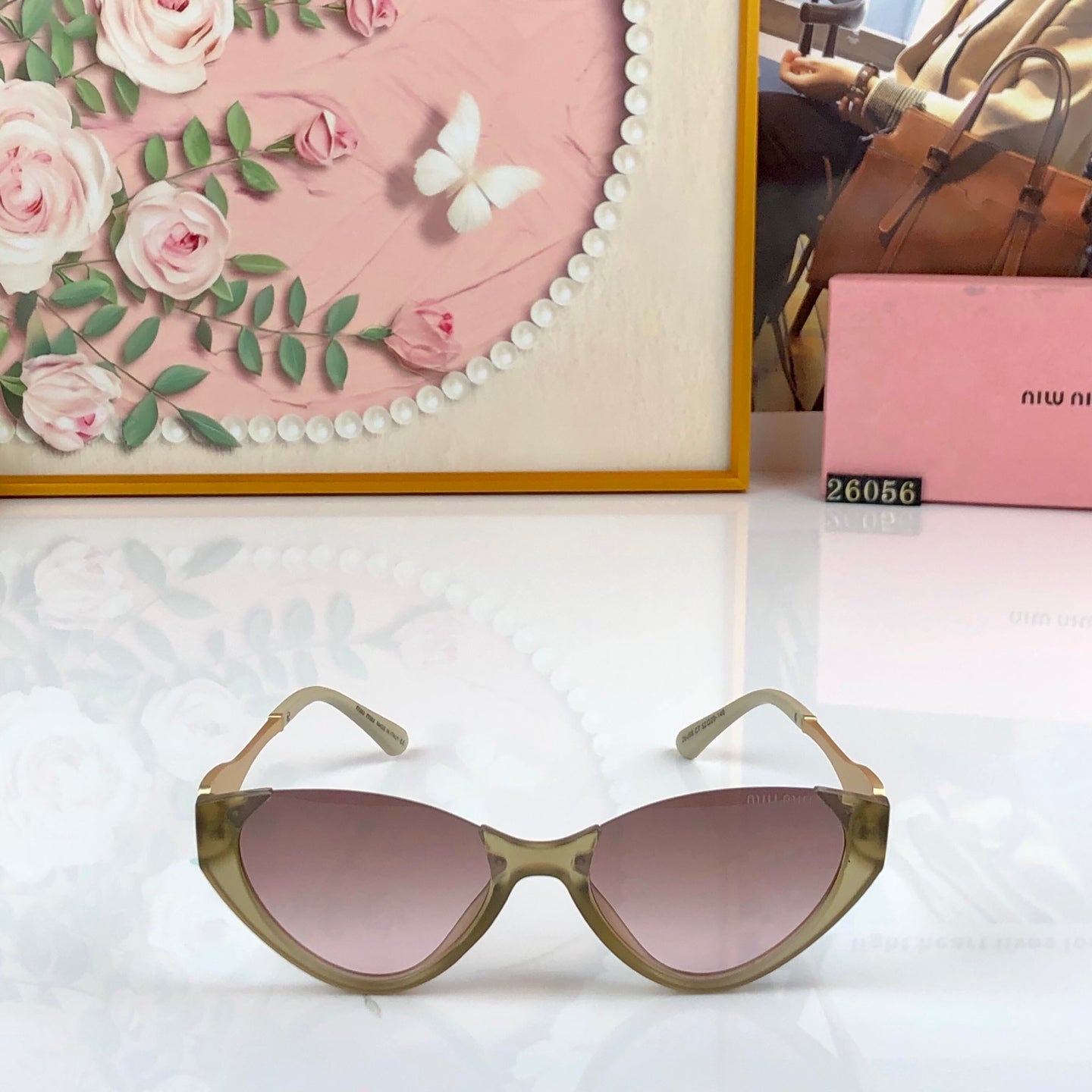 sunglasses