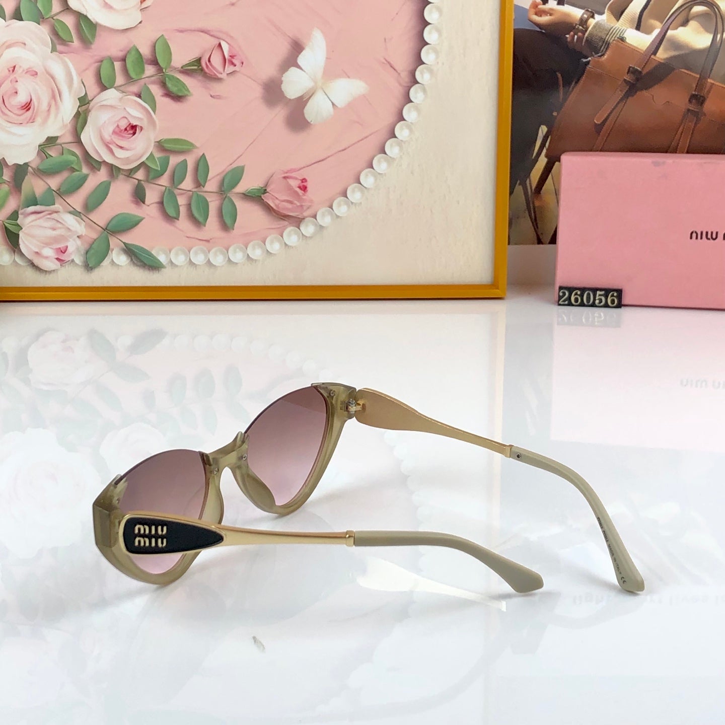sunglasses
