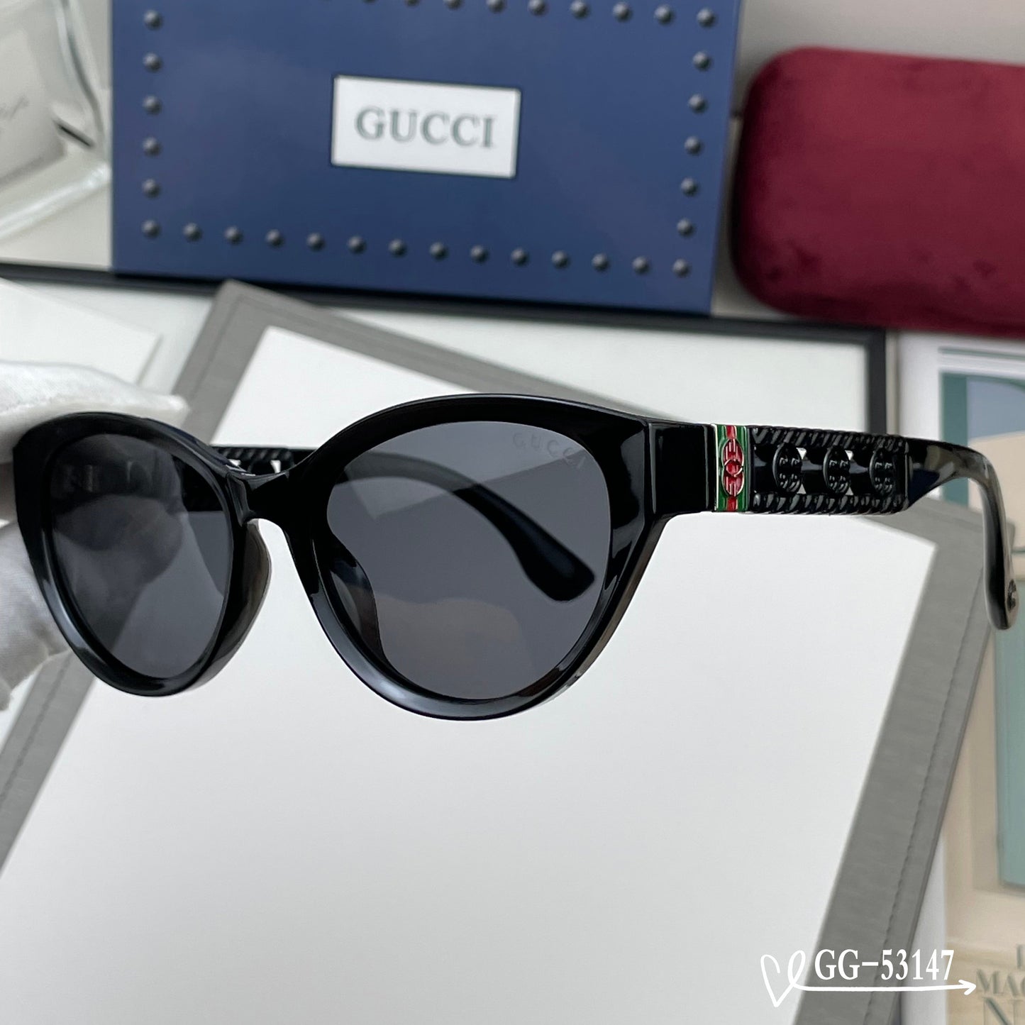 sunglasses