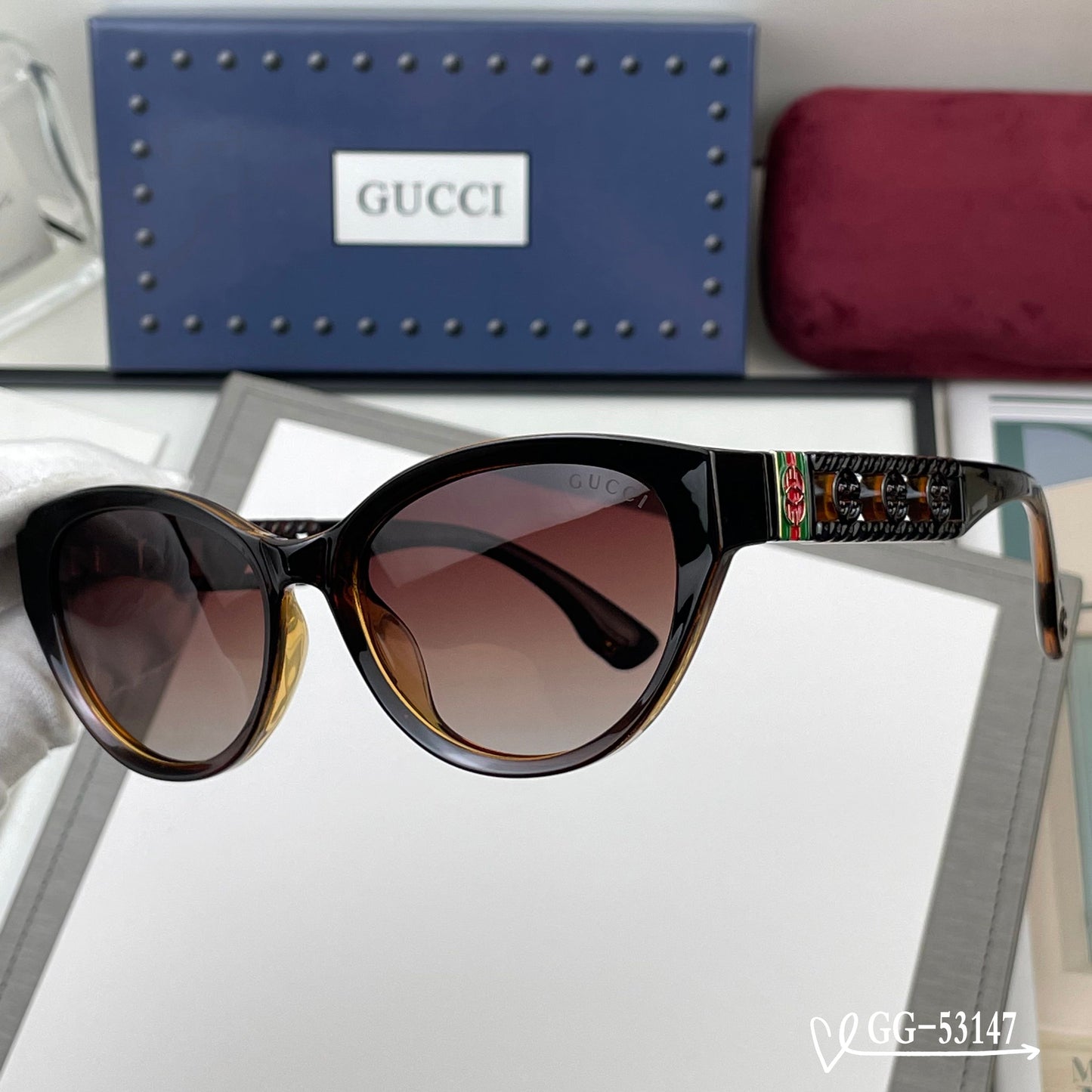 sunglasses