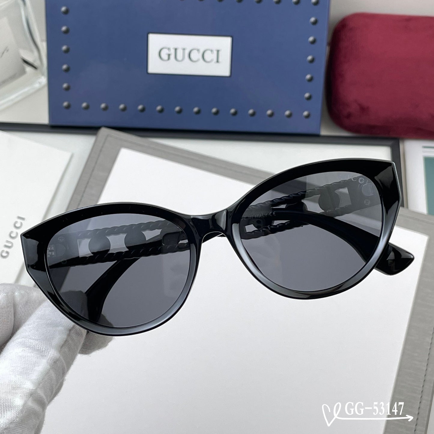sunglasses