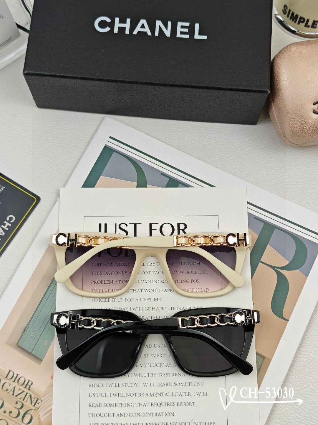 sunglasses