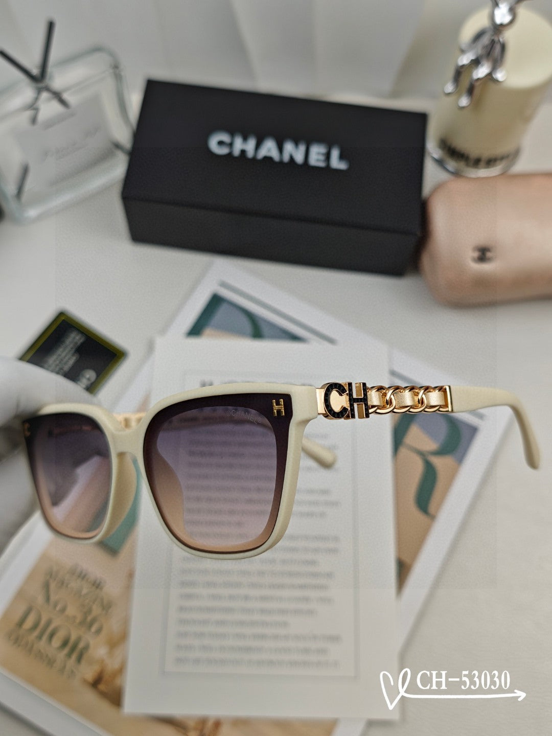 sunglasses