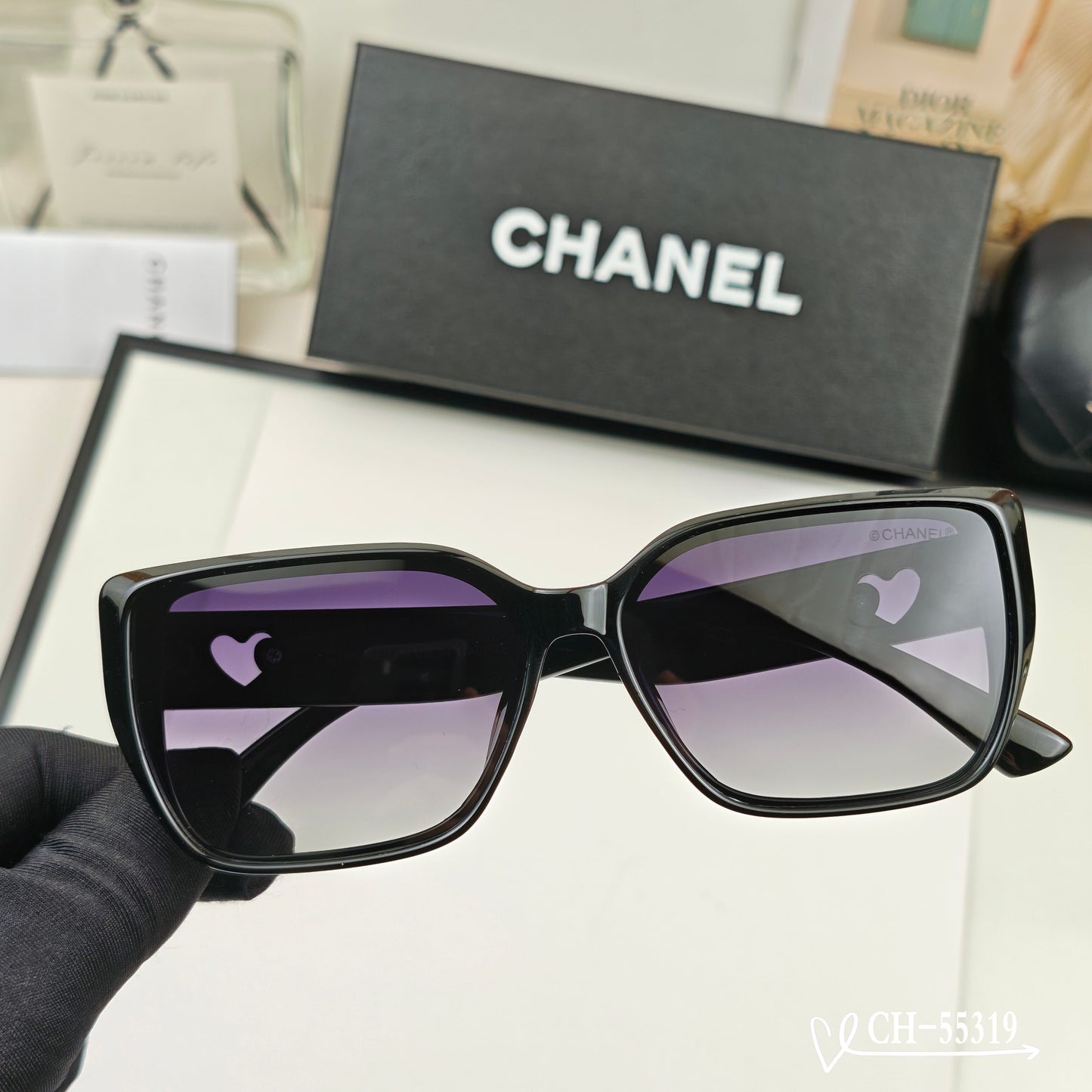 sunglasses
